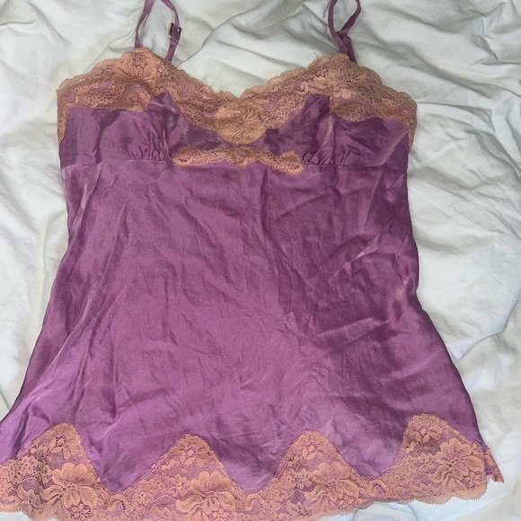 Lace cami - Picture 2 of 3